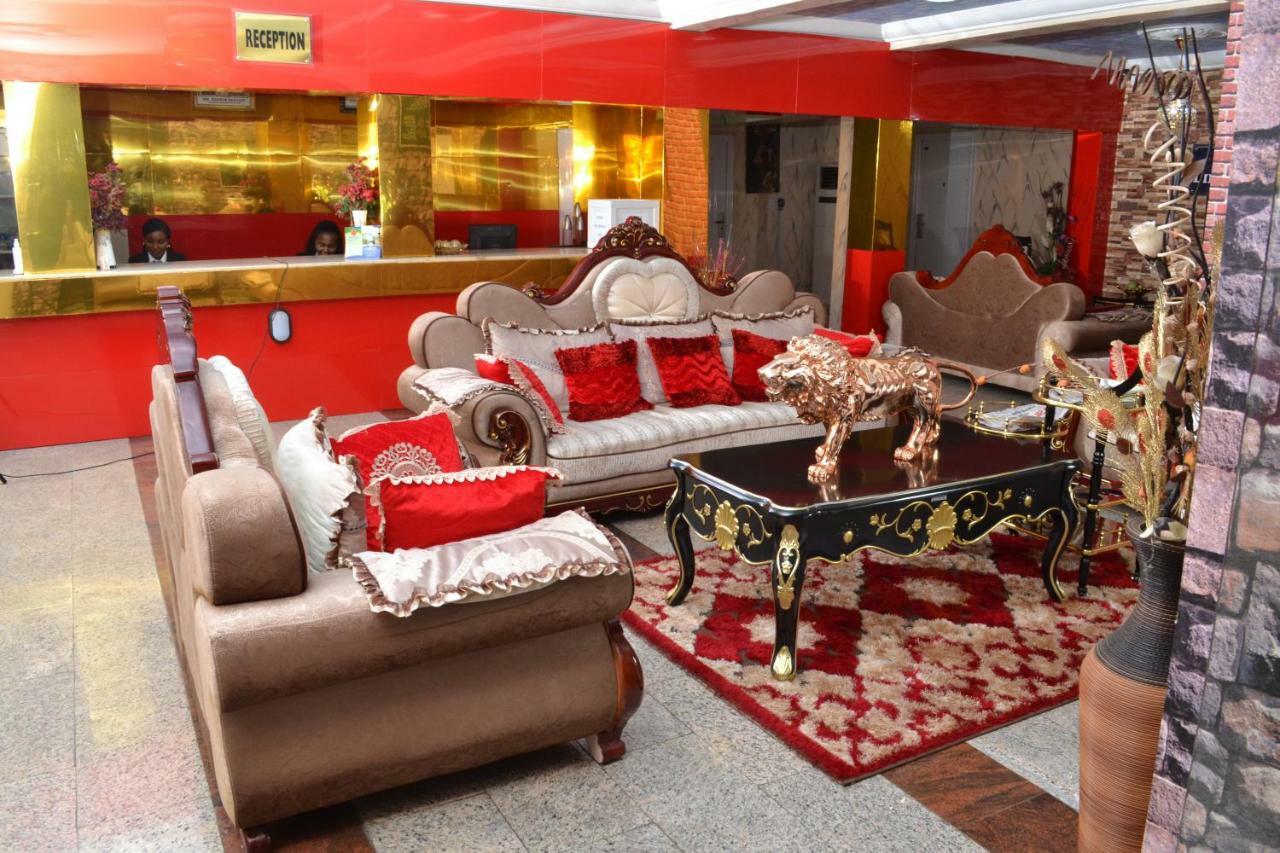 Limoh Suites Μπενίν Σίτι Εξωτερικό φωτογραφία